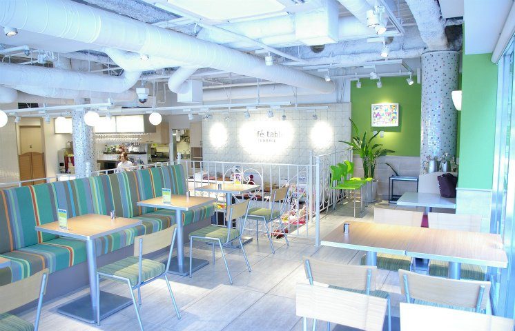 カフェテーブルテラス 表参道 二次会 パーティー 内観1 結婚式二次会 貸切会場を探す お祝金 ディズニー付 パーティーレーベル カフェテーブルテラス 表参道 二次会 パーティー 内観1 結婚式二次会 貸切会場を探す お祝金 ディズニー付 パーティーレーベル