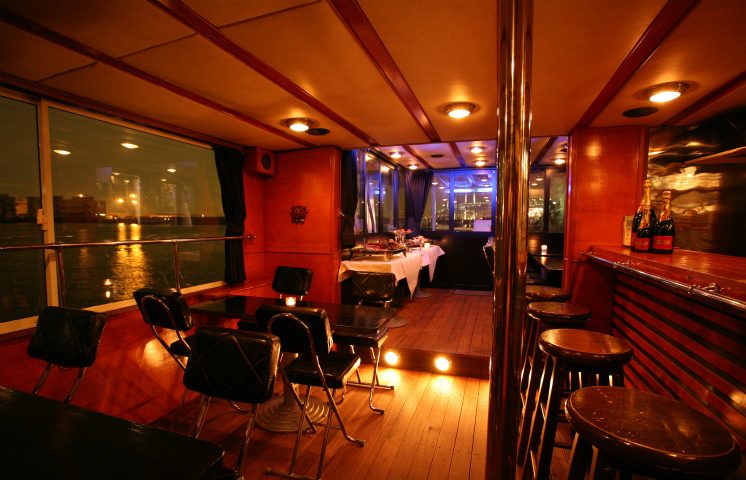 cruising-yokohama-paradise