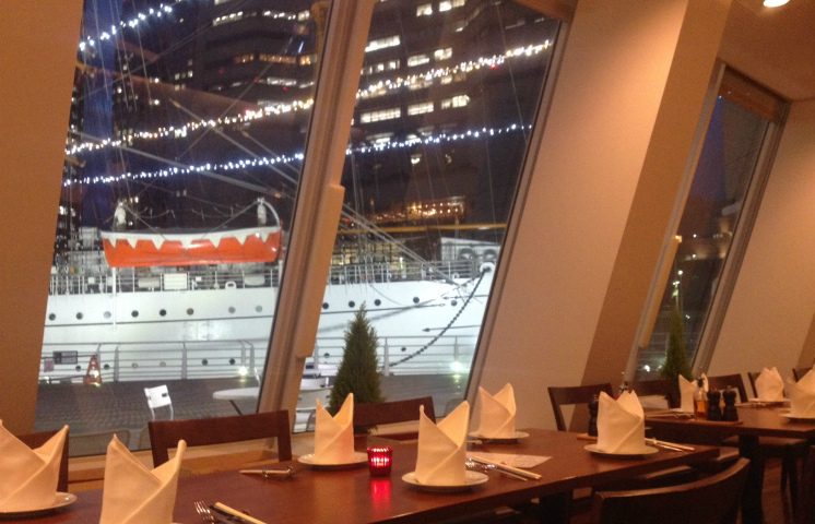 pizza-grill-yokohama-paradise