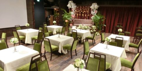 スリーモンキーズカフェなんば